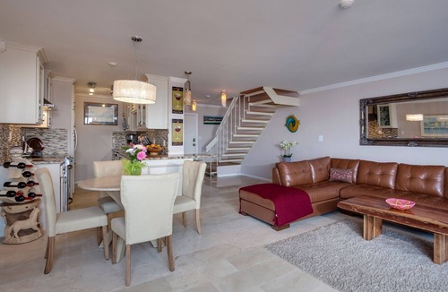 South Redondo Condo | Beautiful Ocean Front Unit in South Redondo Beach