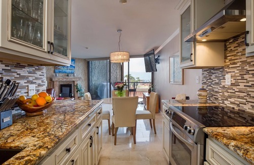 South Redondo Condo | Beautiful Ocean Front Unit in South Redondo Beach