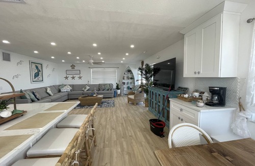 Marathon House | Beautiful Ocean Front View