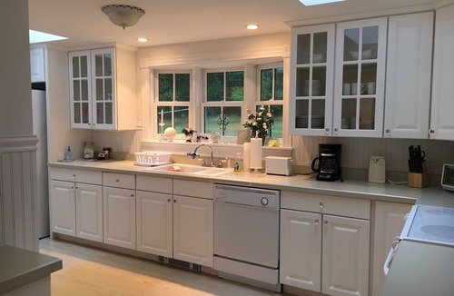 Minturn House | Beautiful Oceanfront Cottage