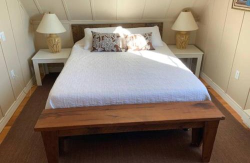 Guysborough County House | Beautiful oceanfront cottage