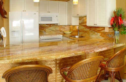 Maalaea Condo | BEAUTIFUL OCEANFRONT CONDO* EXCELLENT VIEW* PERFECT LOCATION & A/C