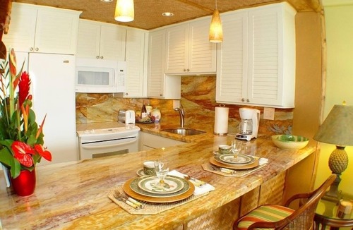 Maalaea Condo | BEAUTIFUL OCEANFRONT CONDO* EXCELLENT VIEW* PERFECT LOCATION & A/C