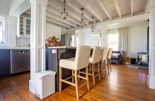 Newport Landing House | Beautiful Oceanfront Home on the Minas Basin