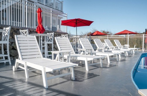 Hampton Hotel | Beautiful oceanfront views with kitchenette and private deck!