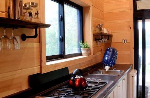 Hastings Cabin | Beautiful, Off-Grid, Water Front Cabin Nestled in Nature in Hastings, Ontario