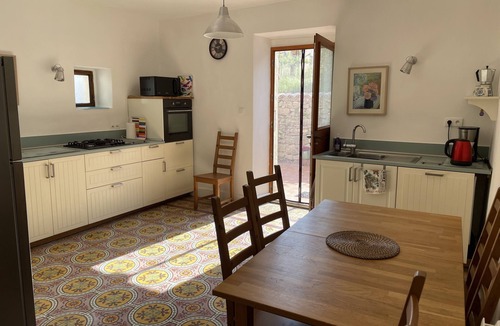 Barjac House | Beautiful Old Stone Town House, perfect central location.