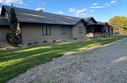 Howard County House | Beautiful "on the Loup River" - Betty's Bunkhouse!