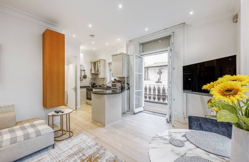 Belgravia Apartment | Beautiful One Bedroom Flat in Knightsbridge