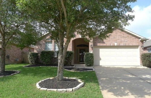 Katy House | Beautiful One floor 3-bedroom house with an Office