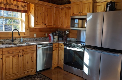 Sevierville Cabin | Beautiful Open Views, Very Private, Gas Fireplace's on all year & more!