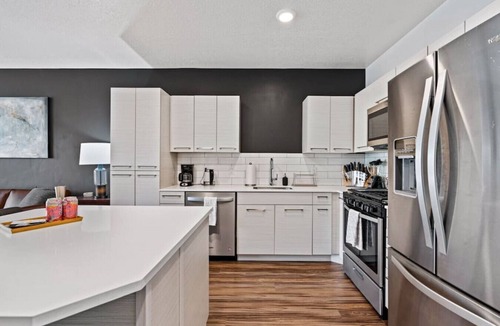 Downtown Salt Lake City Apartment | Beautiful, Opulent Central City 1BD1BA- Amenities!