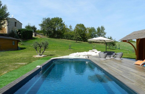 Cancon House | Beautiful private villa for 8 guests with private pool, WIFI, TV, terrace and pets allowed