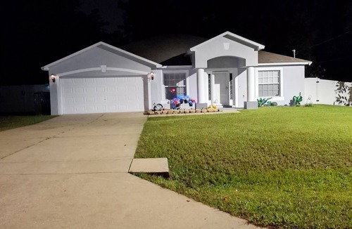 Candler House | Beautiful Paradise in Ocala, Pet-Friendly Home w Gazebo