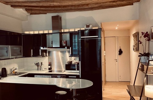 Odeon Apartment | Beautiful Paris St Germain des Près
