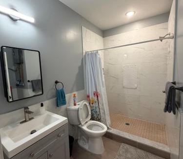 East Parkside Apartment | Beautiful & Peaceful 1-Bedroom Suite