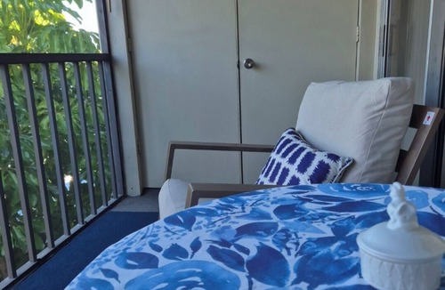 Biggar House | Beautiful place pickleball close to Costco and all restaurants 7 mins beach.