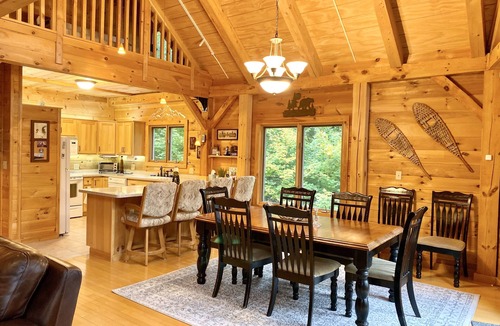 Wardsboro House | Beautiful post & beam home between Stratton & Mount Snow