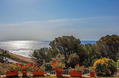 Sant Pol De Mar House | Beautiful private villa for 8 people with WIFI and TV