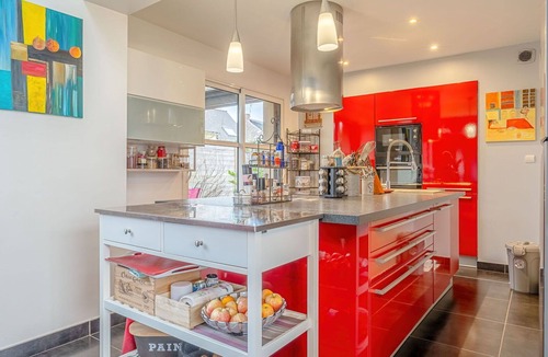 Pleurtuit House | Beautiful private villa for 8 people with WIFI, TV, terrace, pets allowed and parking