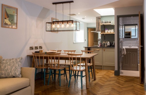 Clevedon Cottage | Beautiful Private Cottage