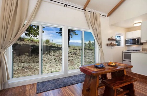 Kamuela Cottage | Beautiful Private Cottage