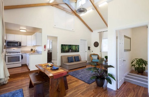 Kamuela Cottage | Beautiful Private Cottage