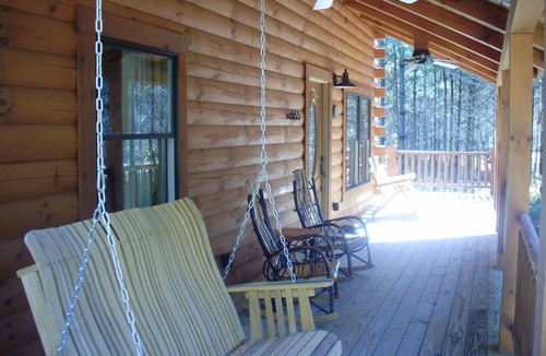Laurelville Cabin | BEAUTIFUL, private, creek-side cabin—hot tub, fire pit, close to everything!
