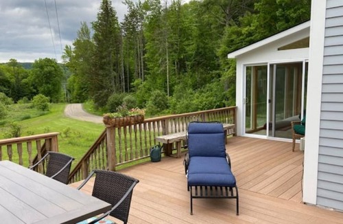 Marshfield House | Beautiful Private home on 75 acres 5 min from rt 2