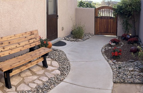 Ranchito House | Beautiful Private Room Long term stay