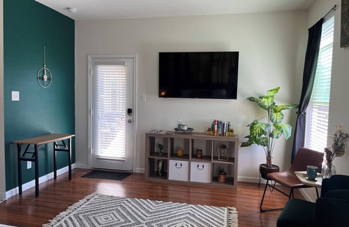 Hutto Apartment | Beautiful Private Suite Near Samsung Project, Dell Diamond, and Kalahari!