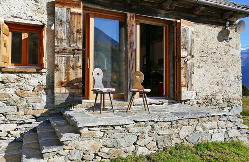 Acquarossa House | Beautiful private villa for 4 people with WIFI, TV, terrace and pets allowed