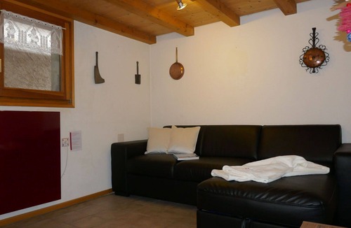 Malvaglia House | Beautiful private villa for 4 people with TV, balcony, pets allowed and parking