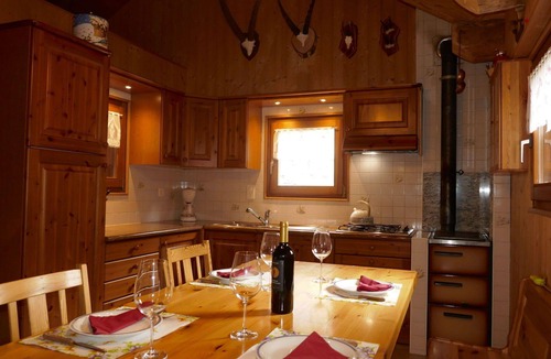 Malvaglia House | Beautiful private villa for 4 people with TV, balcony, pets allowed and parking