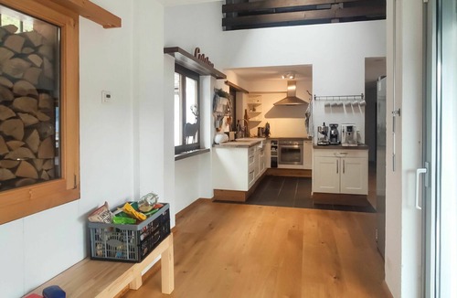 Schmitten House | Beautiful private villa for 6 people with WIFI, TV, terrace, pets allowed and parking