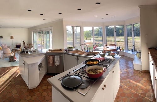 Ipswich House | Beautiful private views on 9 sunny acres