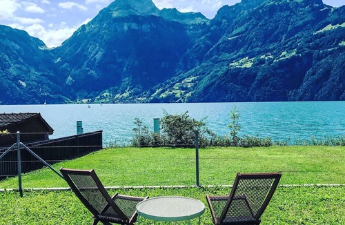 Ruetli House | Beautiful private villa for 10 guests with WIFI, TV, patio and pets allowed