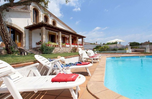 Palafolls House | Beautiful private villa for 8 people with private pool, WIFI, TV, terrace and panoramic view