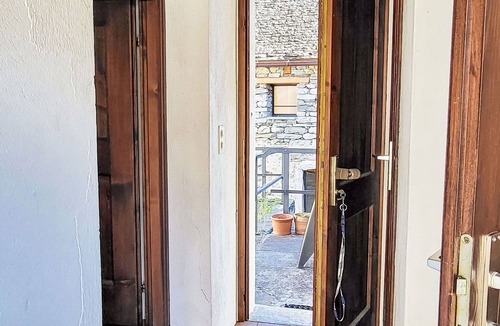 Maggia House | Beautiful private villa for 4 people with patio and pets allowed