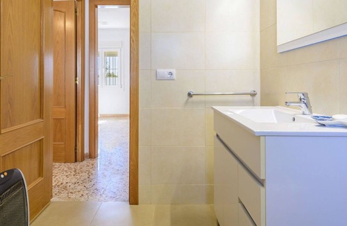 Vinaros Villa | Beautiful private villa for 6 people with WIFI, private pool, TV, terrace, pets allowed and park...
