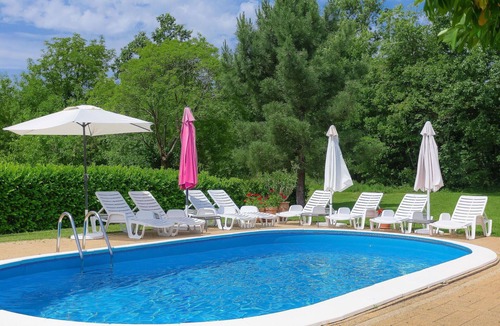 Marceljani House | Beautiful private villa for 2 guests with A/C, WIFI, pool, TV and terrace