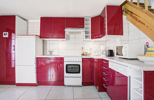 Jujols House | Beautiful private villa for 8 people with TV and terrace