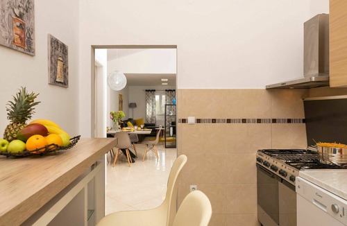 Prodol House | Beautiful private villa for 8 guests with A/C, WIFI, private pool, TV and terrace