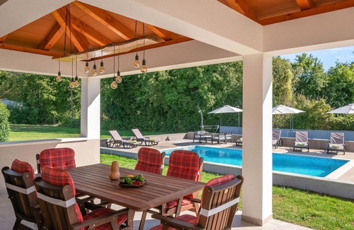 Prodol House | Beautiful private villa for 8 guests with A/C, WIFI, private pool, TV and terrace