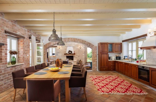Mofardini House | Beautiful private villa with A/C, private pool, WIFI, TV, terrace, pets allowed and panoramic view
