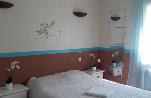 Pont-Saint-Esprit Villa | Beautiful Provencal villa