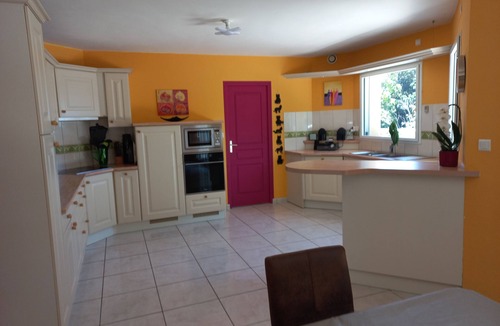 Lannion Villa | Beautiful property 180m² - 10 pers -Côte de Granit Rose, sandy beach
