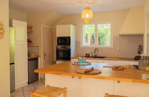 Carqueiranne Villa | Beautiful Provencal villa with private pool