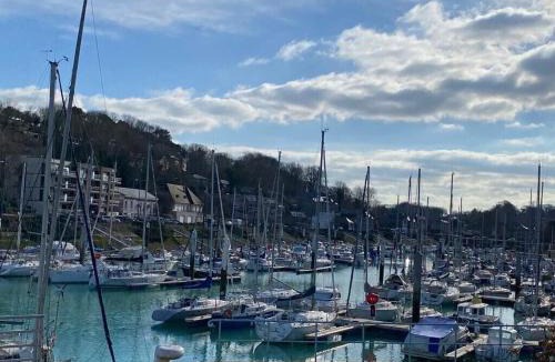Saint-Valery-en-Caux Apartment | Beautiful quiet and spacious 61 m2 apartment near the city center and the sea
