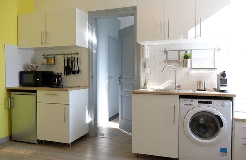 Laon Sud Apartment | Beautiful, quiet and bright apartment near the center of Reims and the TGV station